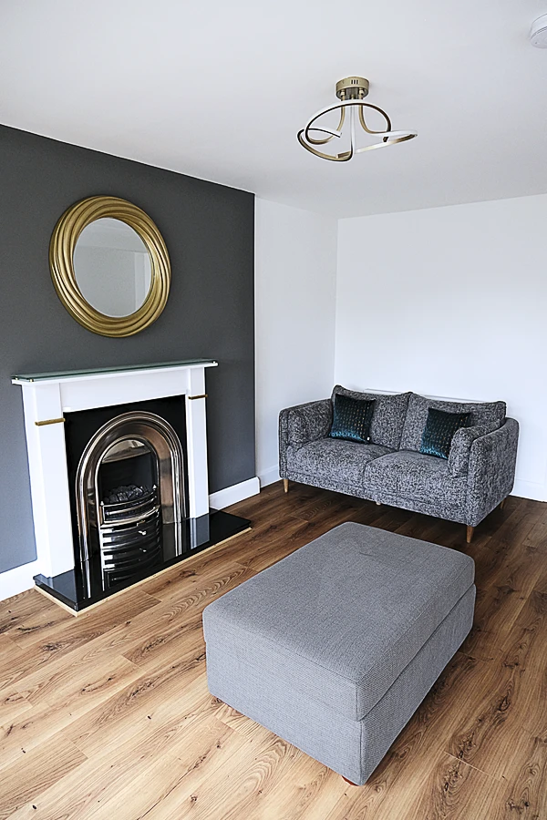 Quickview sitting room top left with light fittings